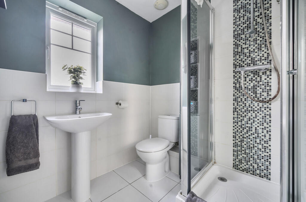 1362123-8-68dd612...