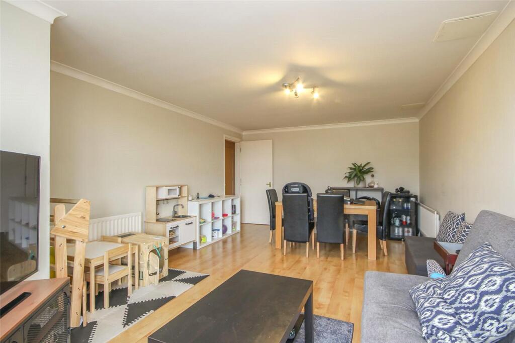 Living/Dining Room