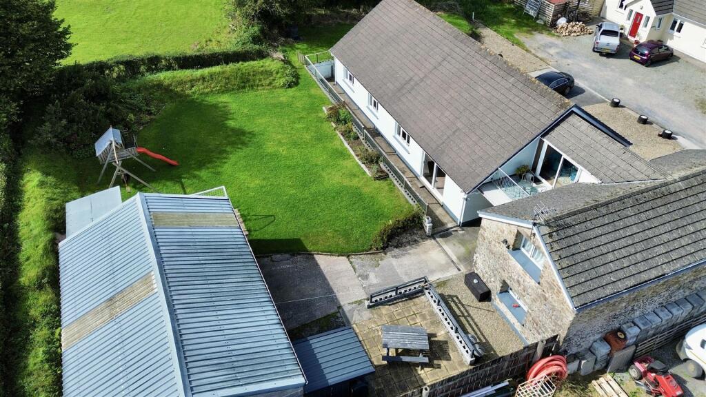 dji_fly_20250905_223506_190_1757167821361_photo_op