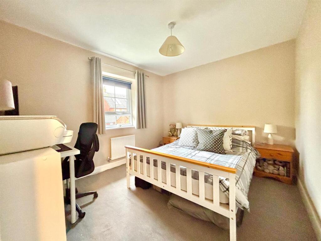 WhatsApp Image 2025-11-27 at 11.05.32_a6ef7085.jpg