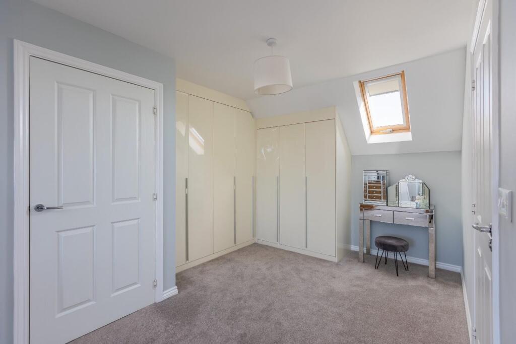 Damson Avenue 9 Bedroom 1-3.jpeg