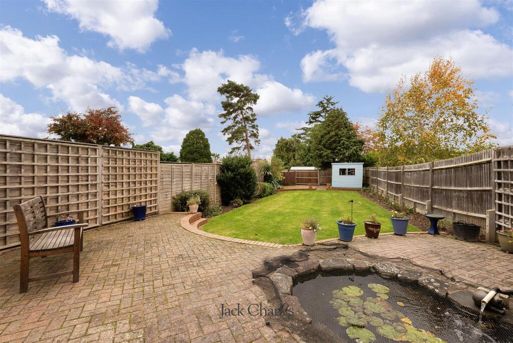 36 Framley Rd, TN10 4HS 014.jpg