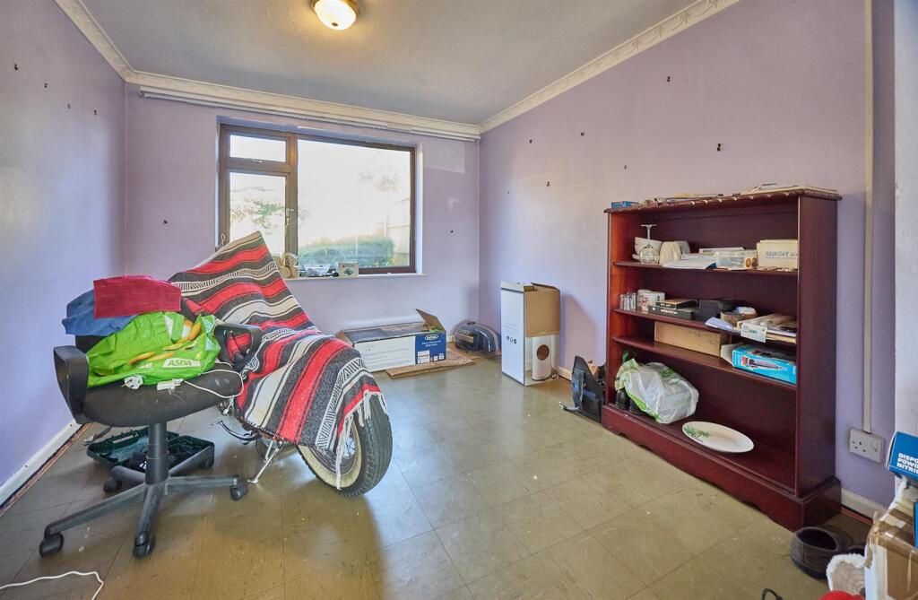 DINING ROOM TO REAR