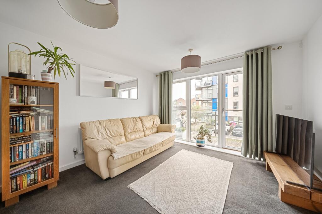 Clarinda House, Clovelly Place, Greenhithe, Kent, DA9