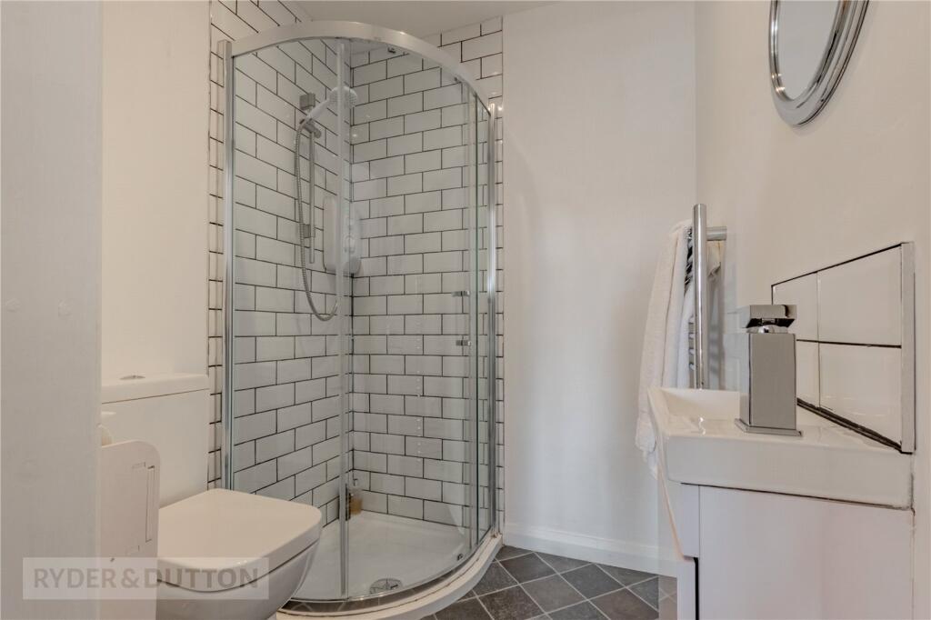 Bedroom One En-Suite