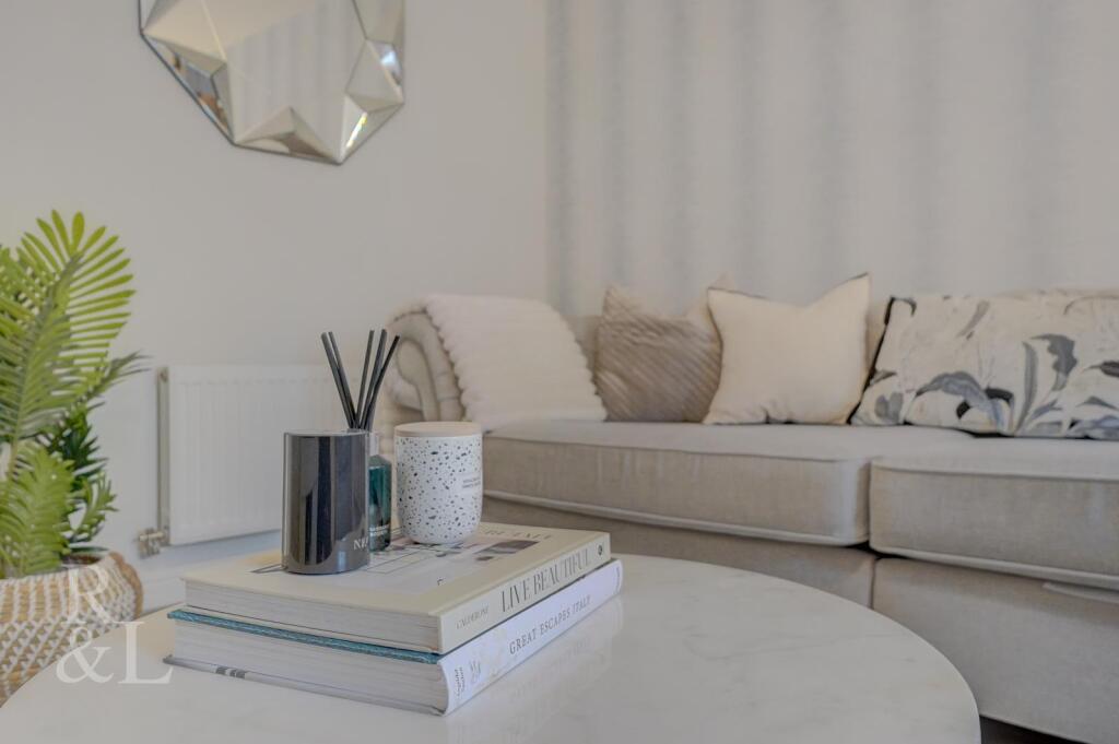 Century Drive (16).jpg