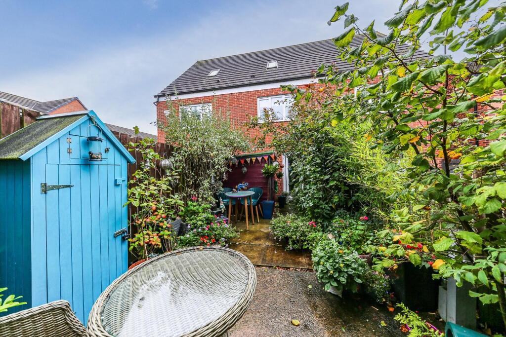 Rear Garden-2-Edit.jpg