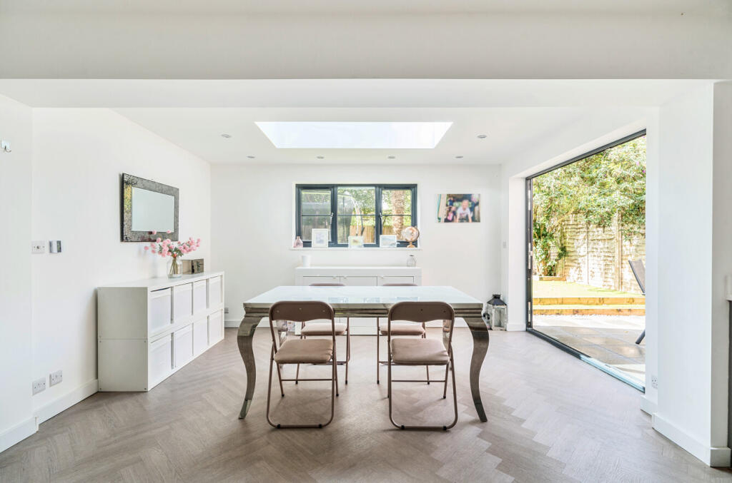 1349999-16-68c1d0...