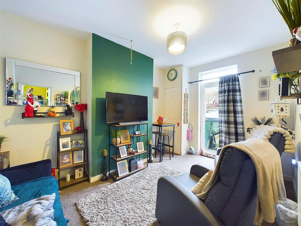 3 - Terrace house split into two flats.jpg
