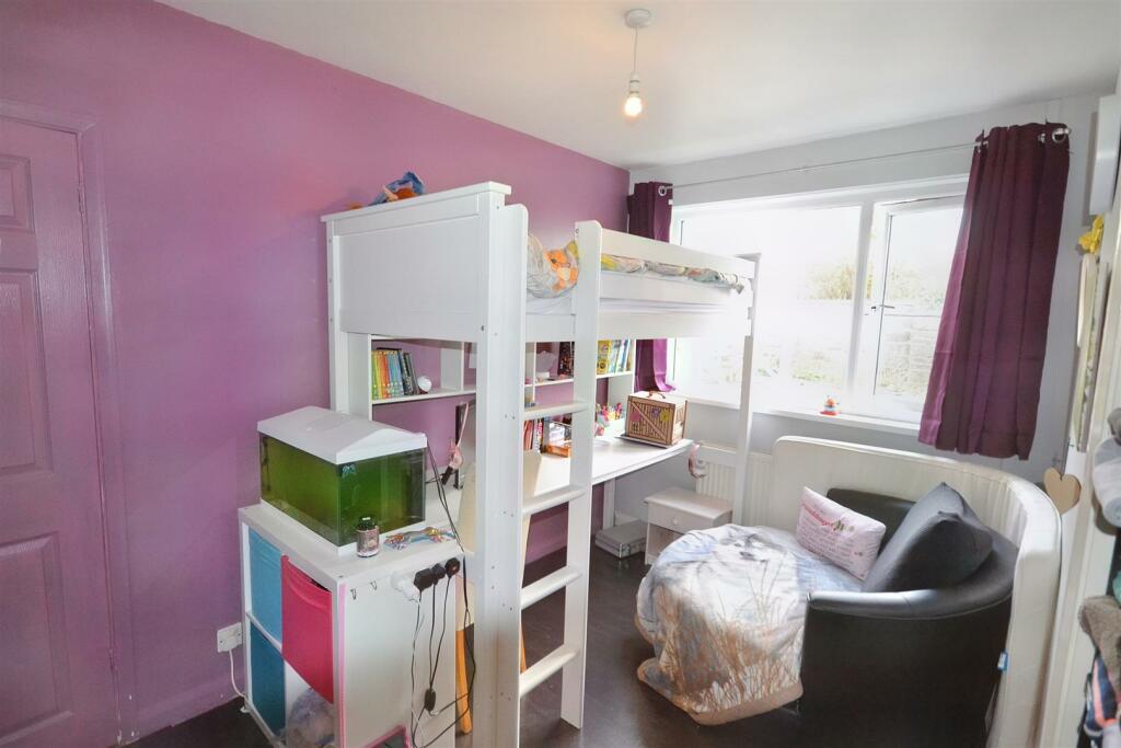 Bedroom3.jpg
