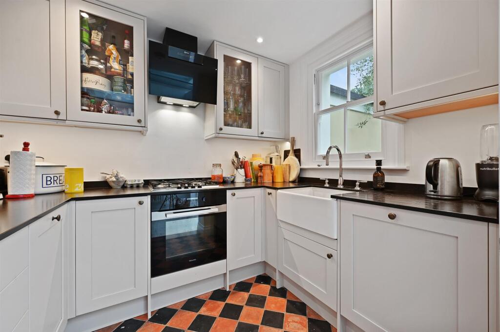 FBL - Hofland Road - Kitchen3 (1).jpg