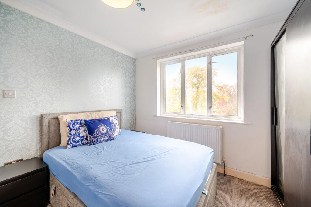 1375524-11-6908ad...