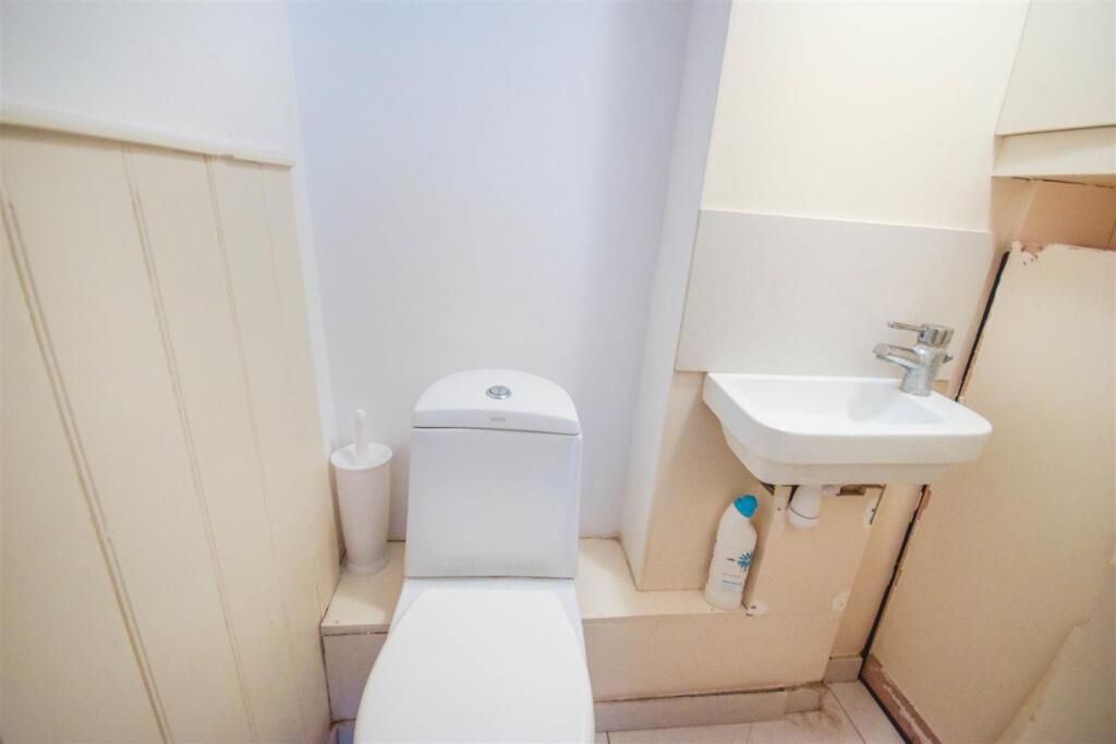toilet