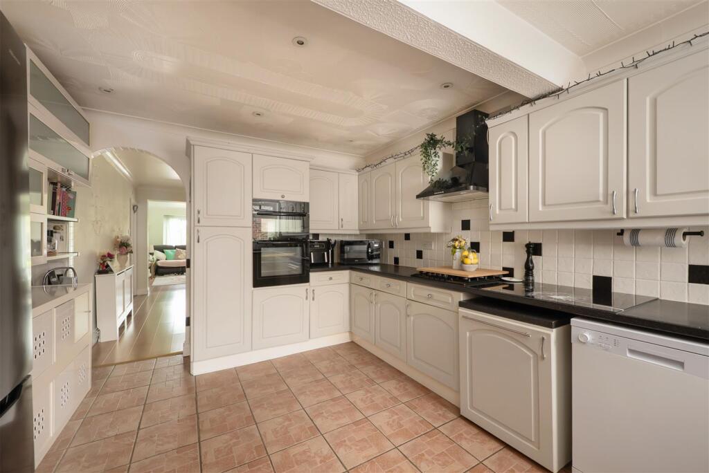 Maydowns Road, Chestfield, Whitstable