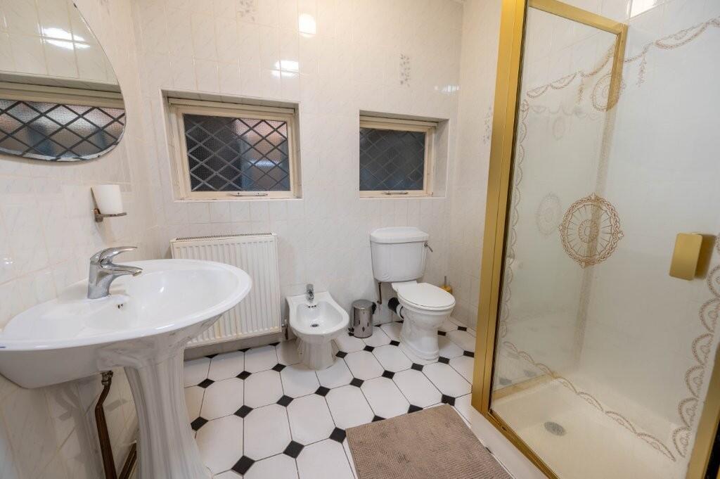 13 DSL_2119-HDR-E...