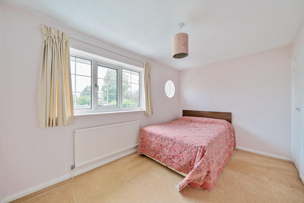 1298502-2-684736a...