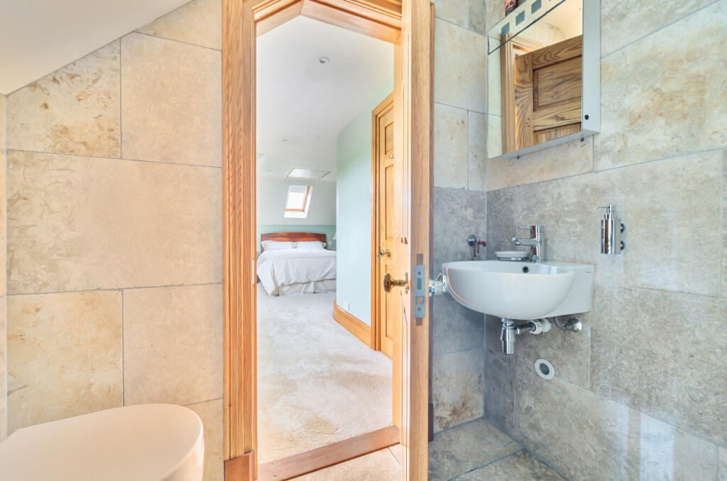 20-1296312-20-683...