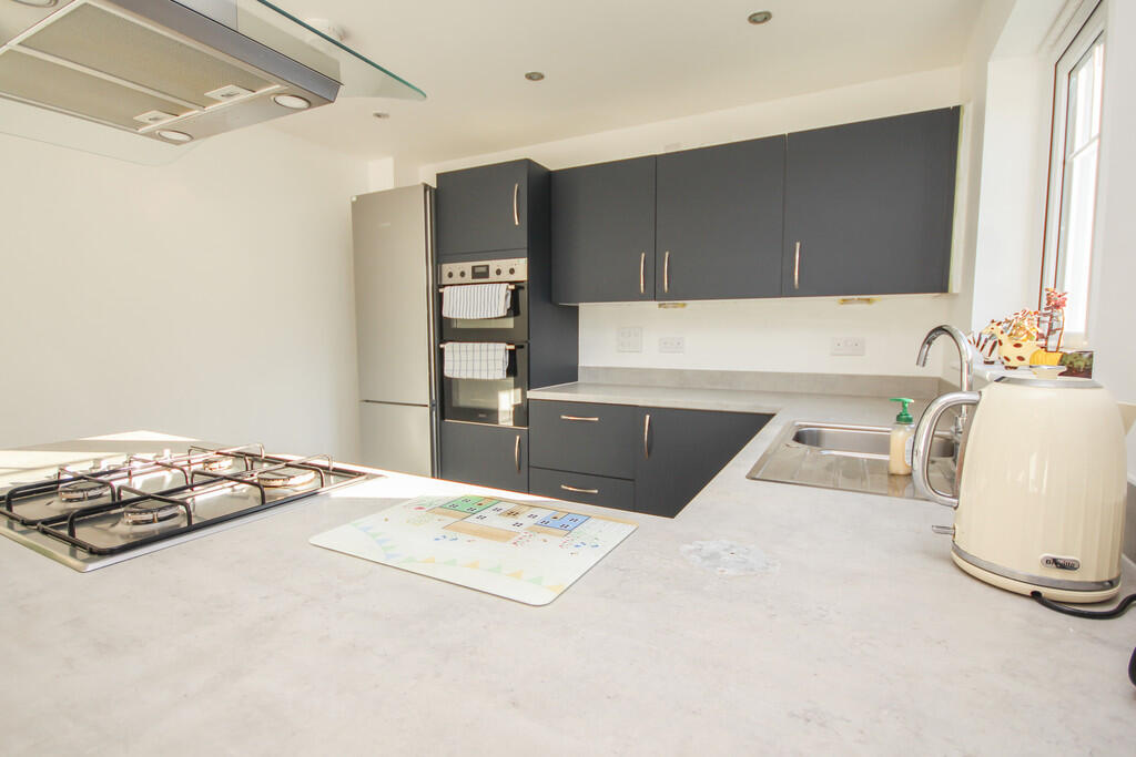 11 Breistonhill V...