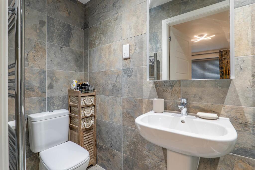 Master Bedroom Ensuite