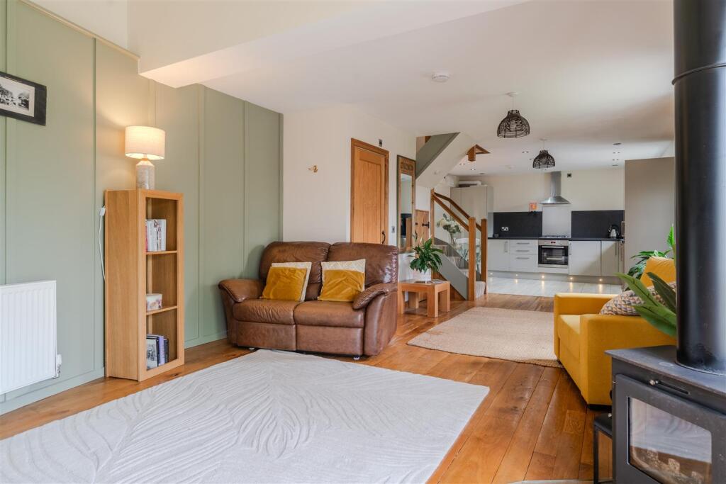 Open Plan Living_-10.jpg