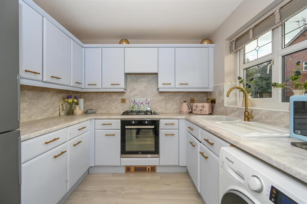 The Spires - Kitchen