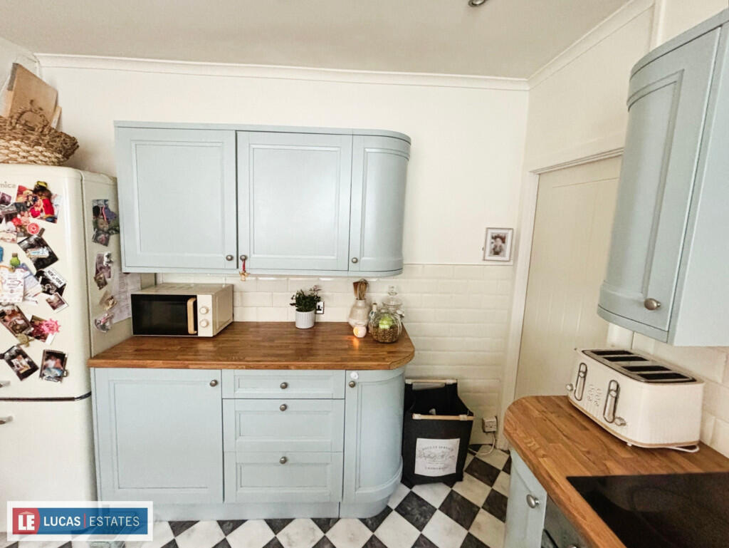 e49bef6d-image_pi...