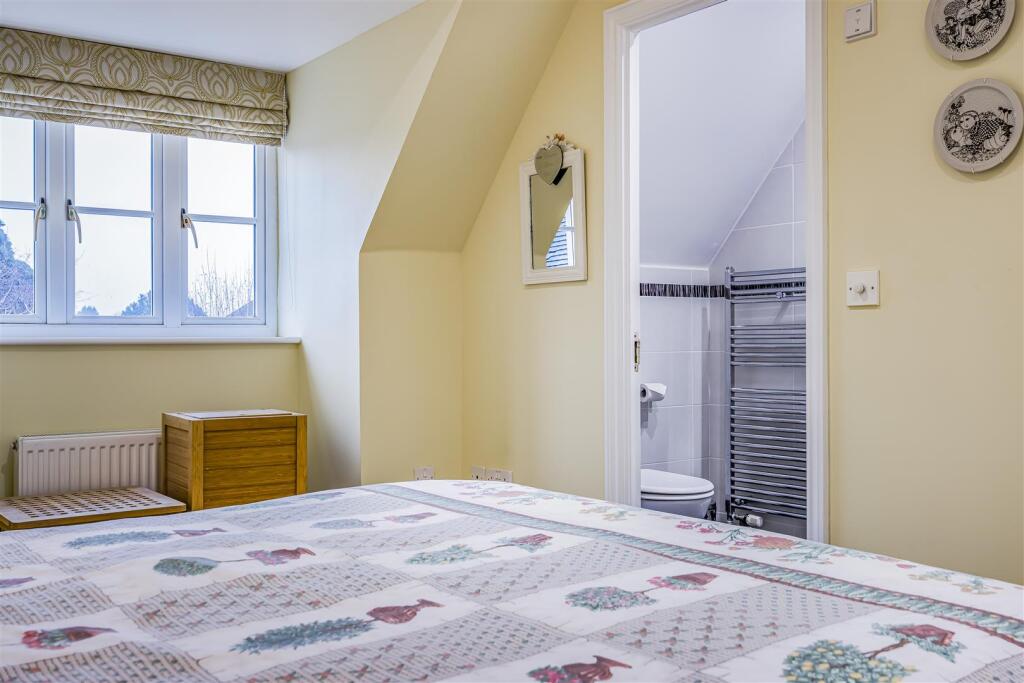 2 Clarendon Close, Denmead-PorticoMarketing-Nexa-2