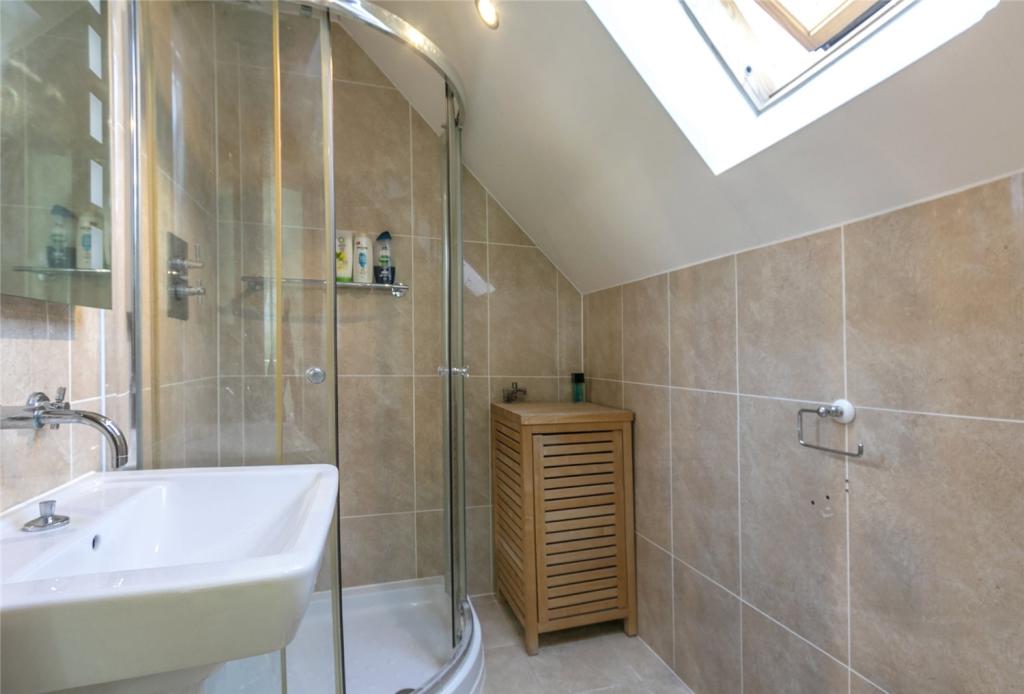 Bedroom 2 En-Suite