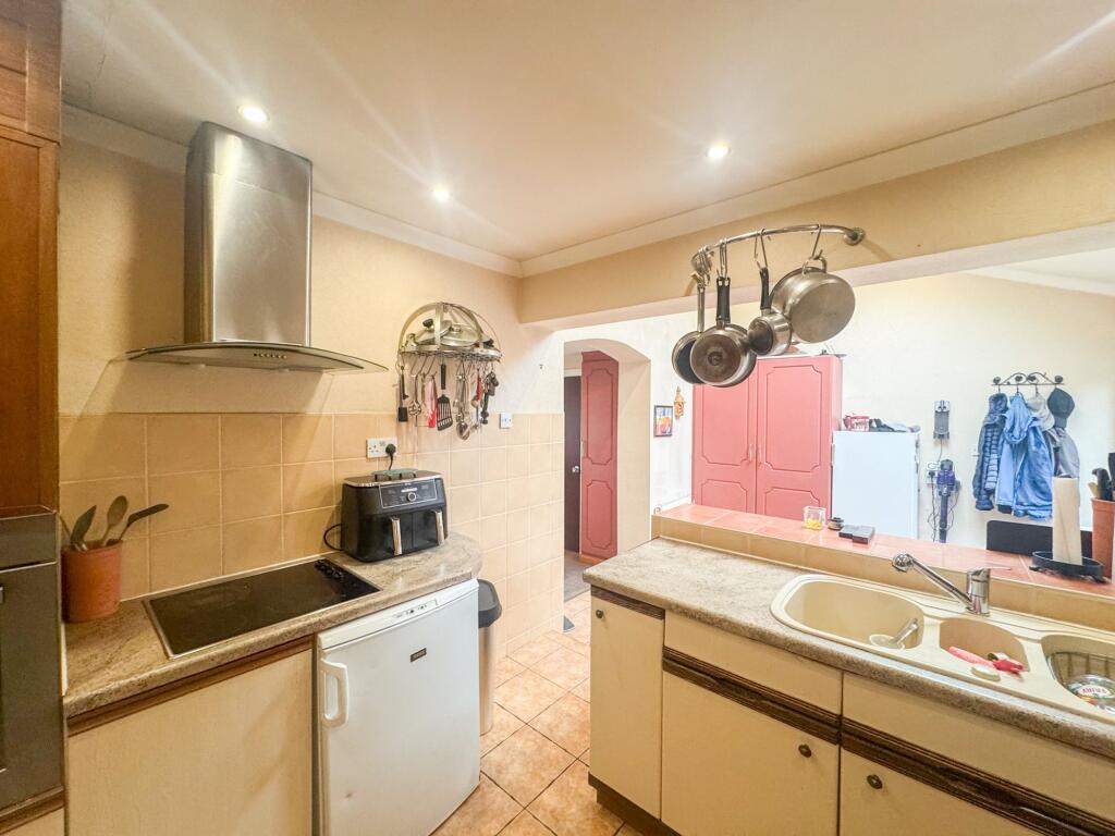 Kitchen / Diner