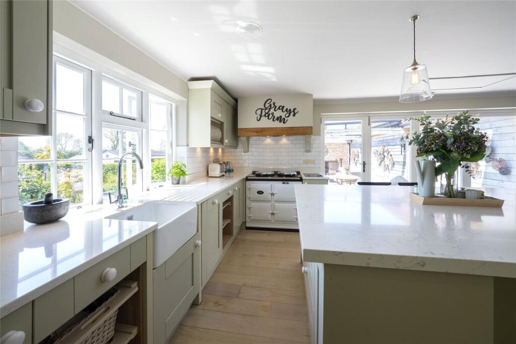 Kitchen/Breakfast
