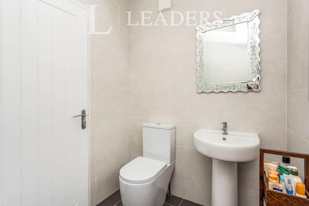 87588717-bfed-4413-8