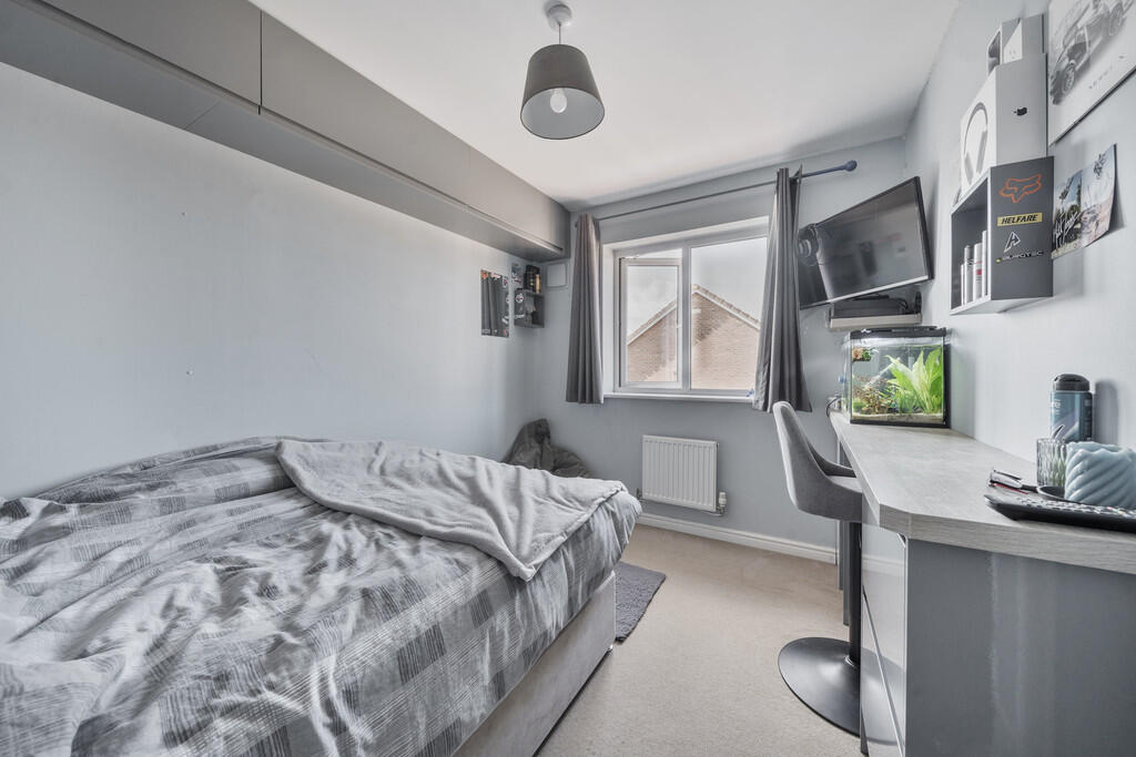 1296998-35-682c4d...