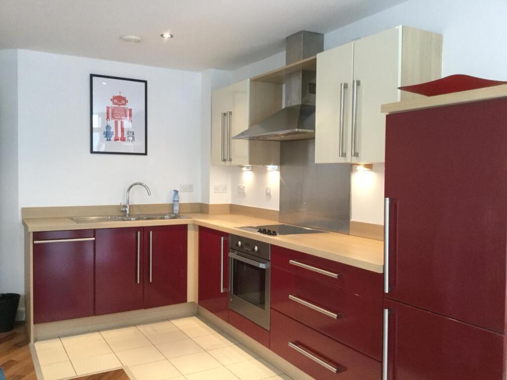 Kitchen pic 2.jpeg