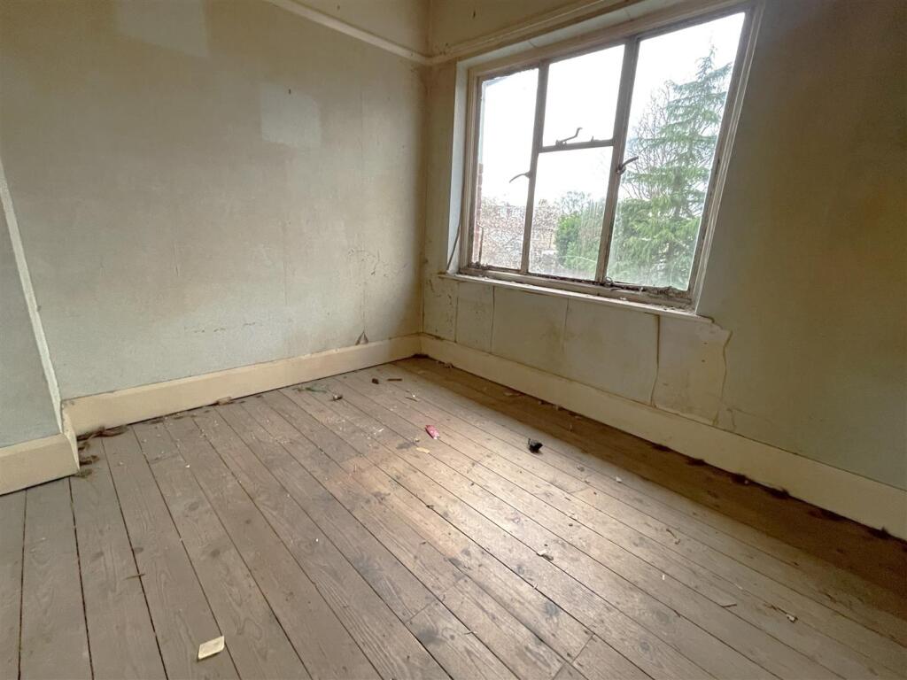 Bedroom 2.jpeg