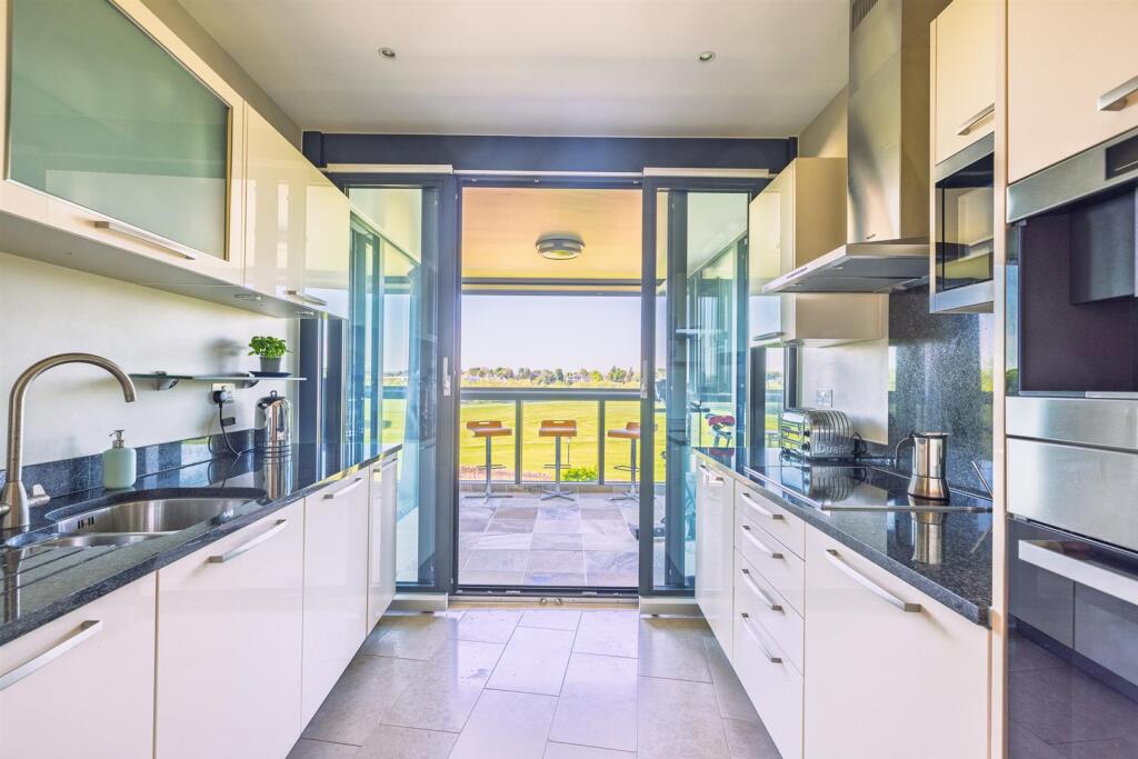 16 HQ, Nuns Road-81.jpg