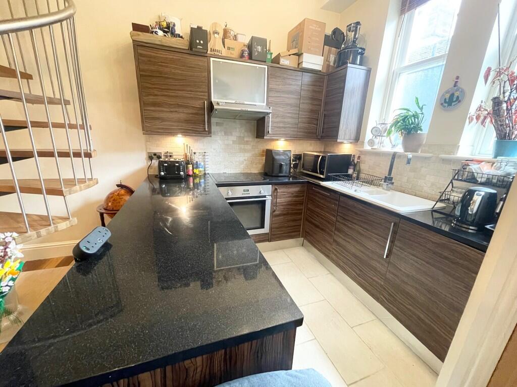 thumbnail_IMG_595...