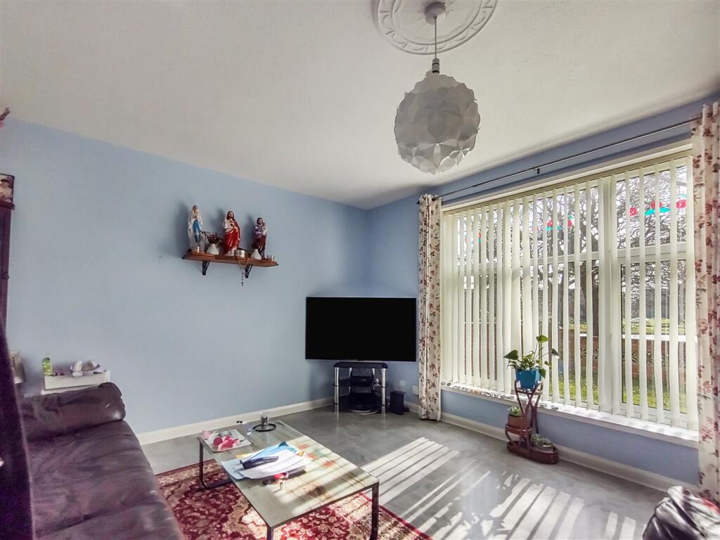 19-03-2025__22-18-32_IMG_20250319_135728894_HDR.vb