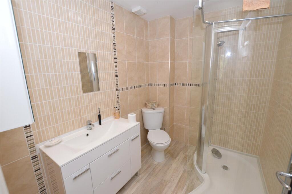 Ensuite Shower Room