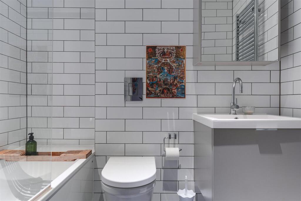 7 Aumbrey Apartments-9.jpg