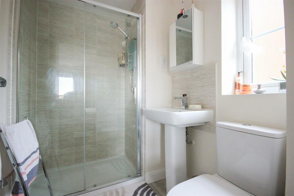 en suite..jpg