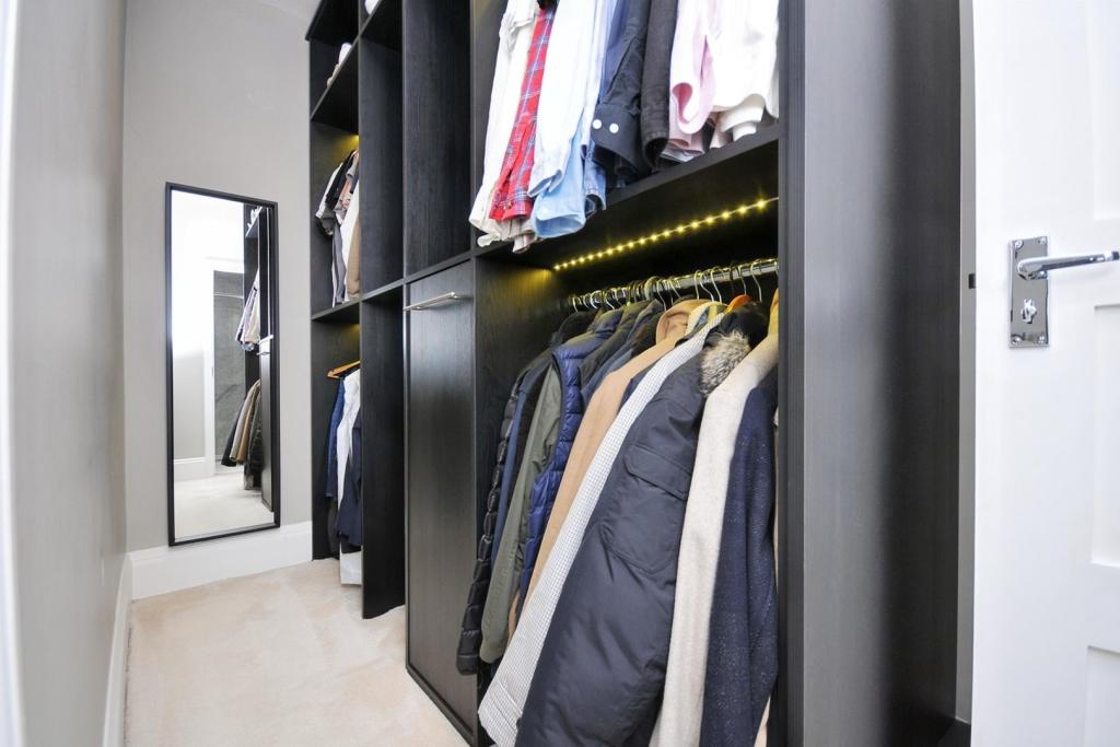 Master Dressing Room