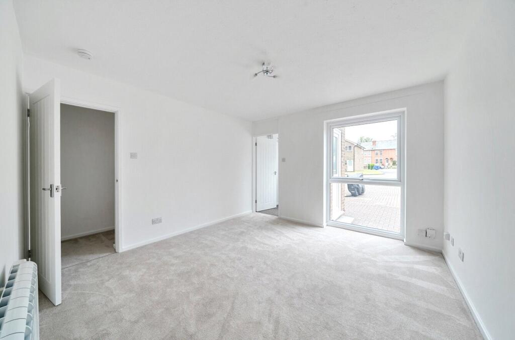 1309760-5-684aac7...