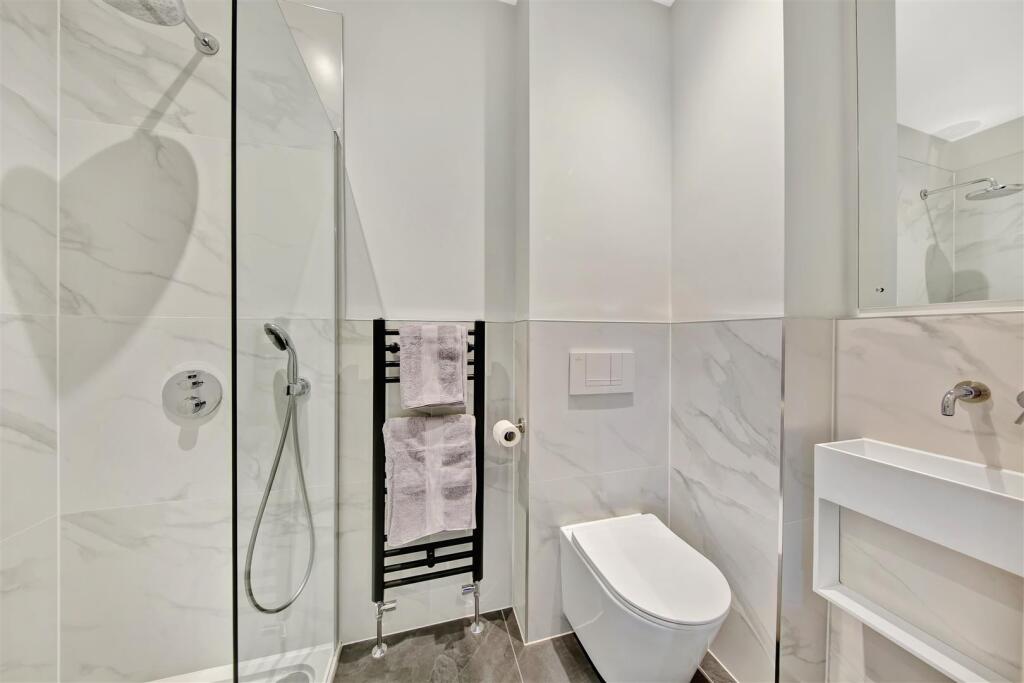 ensuite bedroom two