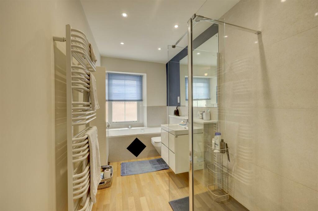 The Firs Primary Ensuite