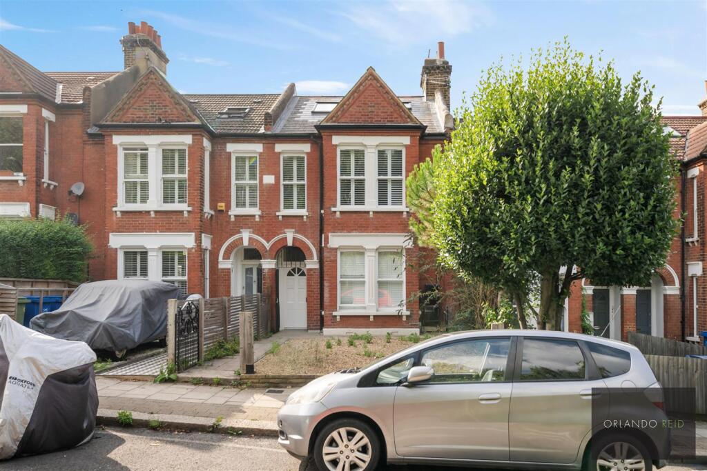 182B Dunstans Road SE22 0ES-12.jpg