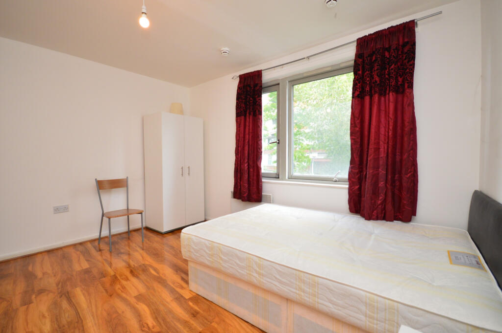 3 Bedroom Flat to Rent