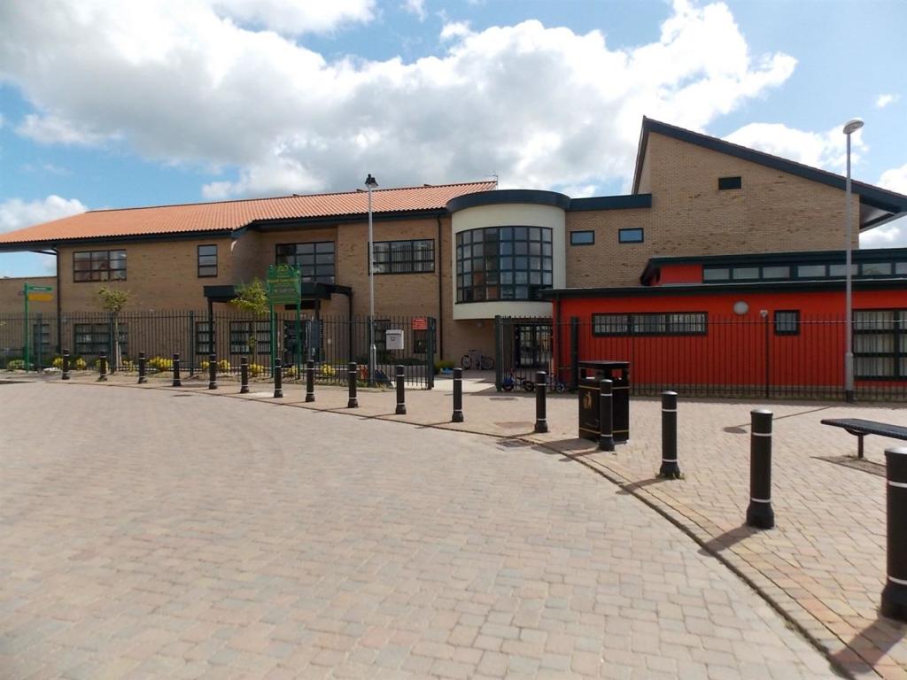 Roecroft Lower School