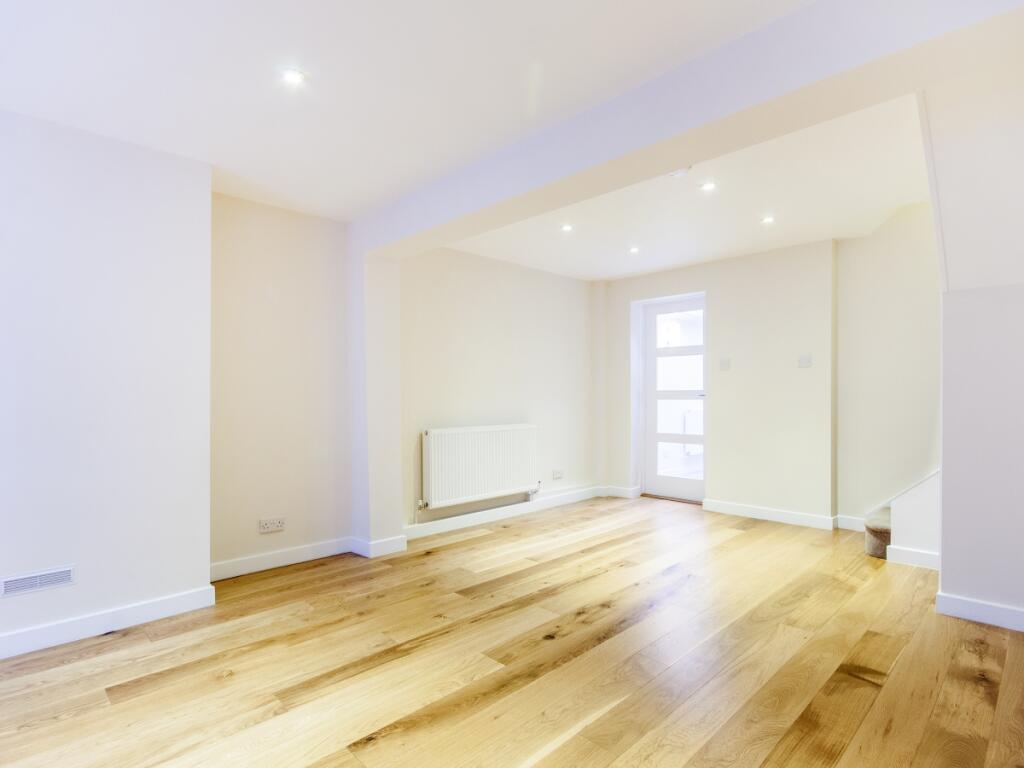 LivingRoom1