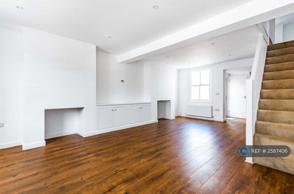 Interior (Unfurnished)