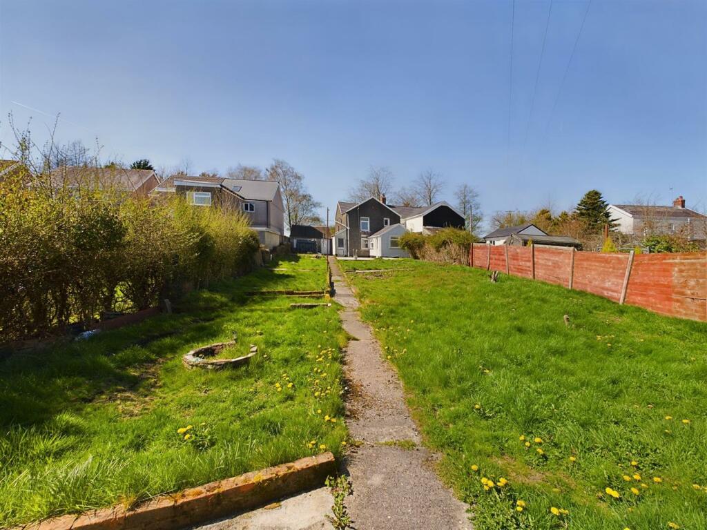CAM01423G0-PR0070-STILL017.jpg